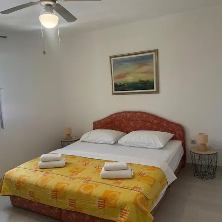 Genesis Apartmán *