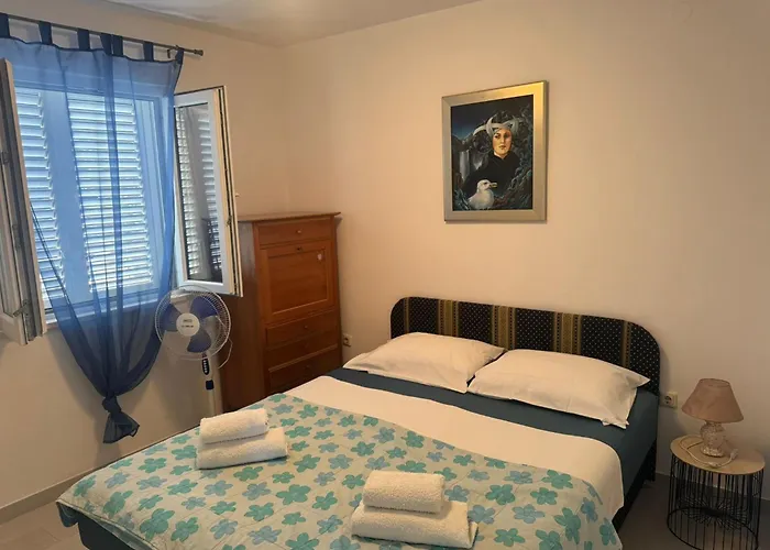 公寓 Genesis 特罗吉尔